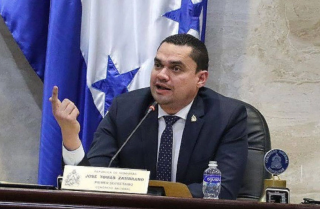 Evangelical lawmaker sworn in as president of Honduras’ Congress