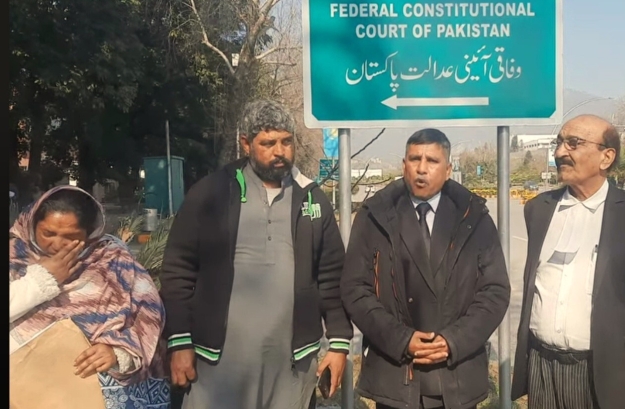 Muslim kidnapper of Christian girl in Pakistan given custody, sources say