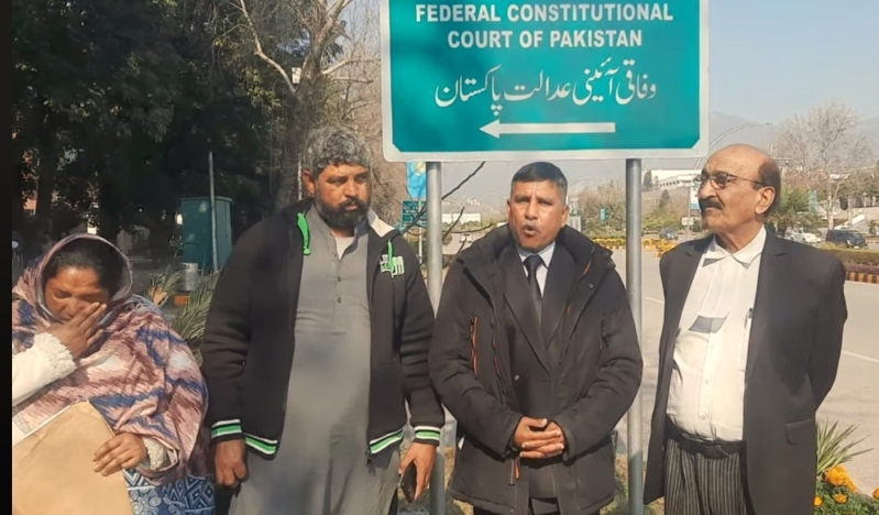 Muslim kidnapper of Christian girl in Pakistan given custody, sources say