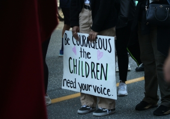 UK puberty blockers trial for children draws criticism from evangelicals and LGB advocates