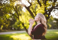 Yale academics explore link between faith and psychiatry