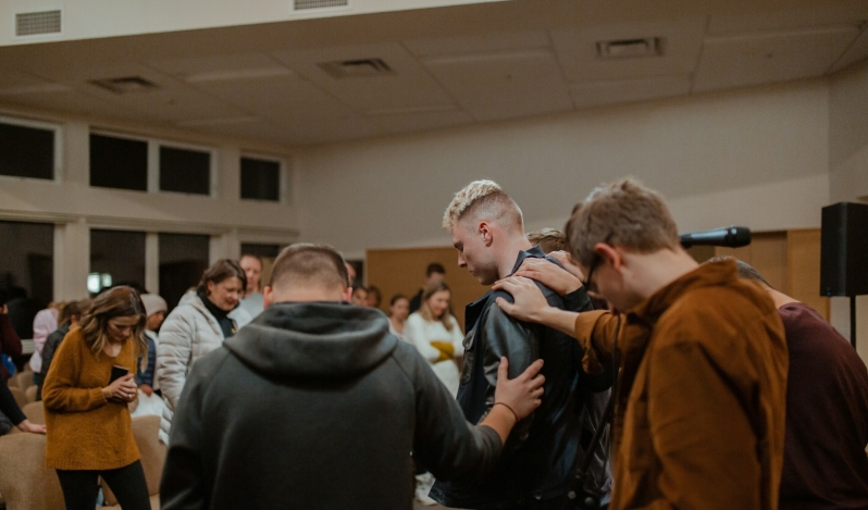 Churches urged to support adults aging out of alternative care