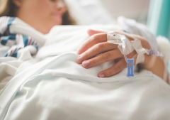 Spanish evangelical leader welcomes expanded migrant health care but warns of ‘call effect’