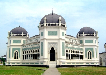 Interfaith body delays church permit in Medan, Indonesia