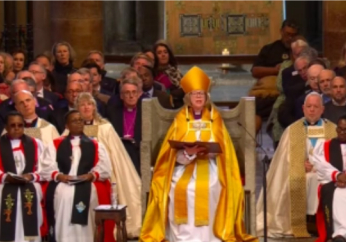 Thousands gather for installation of Sarah Mullally as 106th Archbishop of Canterbury