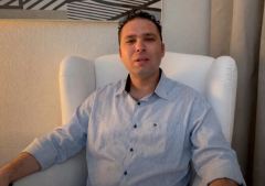 Cuban pastor in exile criticizes silence of Christian leaders amid repression of youth