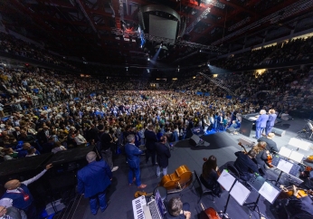 Thousands respond to Franklin Graham's Gospel message at historic Belarus evangelical festival