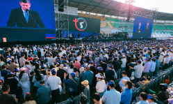 Hundreds make faith decisions at Will Graham crusade in South Korea