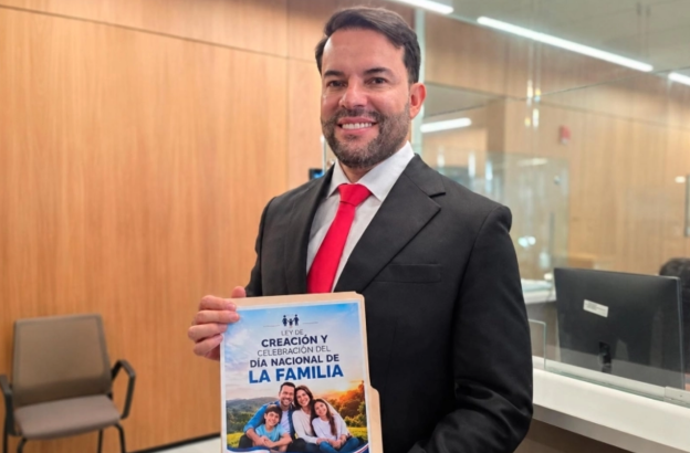 Costa Rican lawmaker proposes National Family Day to strengthen society