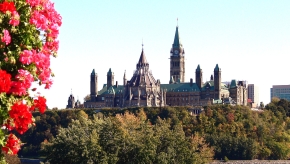 Religious expression defense omitted from hate crime bill in Canada