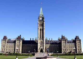 Evangelicals lament passage of Canadian law restricting religious expression