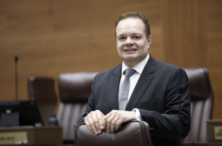 Pastor and congressman leads fight against crime in Costa Rica's Congress
