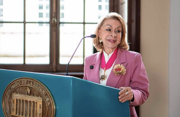 Colombian senate honors president of evangelical association CEDECOL for career of service