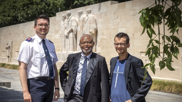 Evangelical leaders sue to overturn religious symbol ban in Switzerland