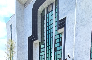 Constitutional court in Pakistan to revisit ruling on married girl