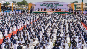 Nigeria governor supports mass wedding for 300 Muslim and Christian couples to help overcome financial burdens