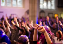 Young people twice as likely to want more liturgy, structure at church: Lifeway