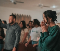 Most evangelicals give their spiritual lives a C+, new study finds