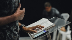 Canadian evangelical body launches study on pastor shortage