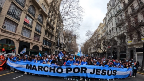 March for Jesus returns to Buenos Aires, drawing tens of thousands for prayer and worship