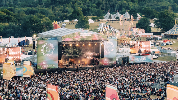 Man dead, at least six injured after sign falls at Big Church Festival