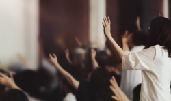 Six in 10 Christian secondary students in Korea report clash between school and church teaching