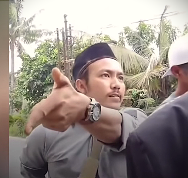 Man with machete threatens Christians in Indonesia; house of prayer closed